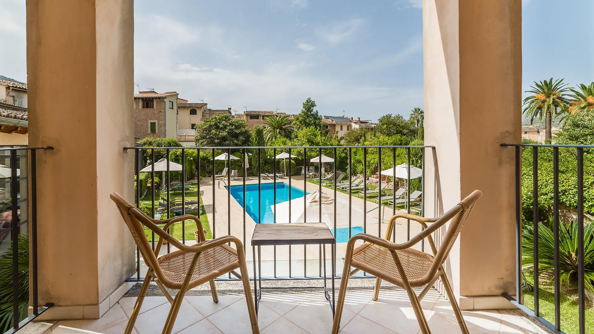 Hotel Ca'L Bisbe Soller 4*,  Spain
