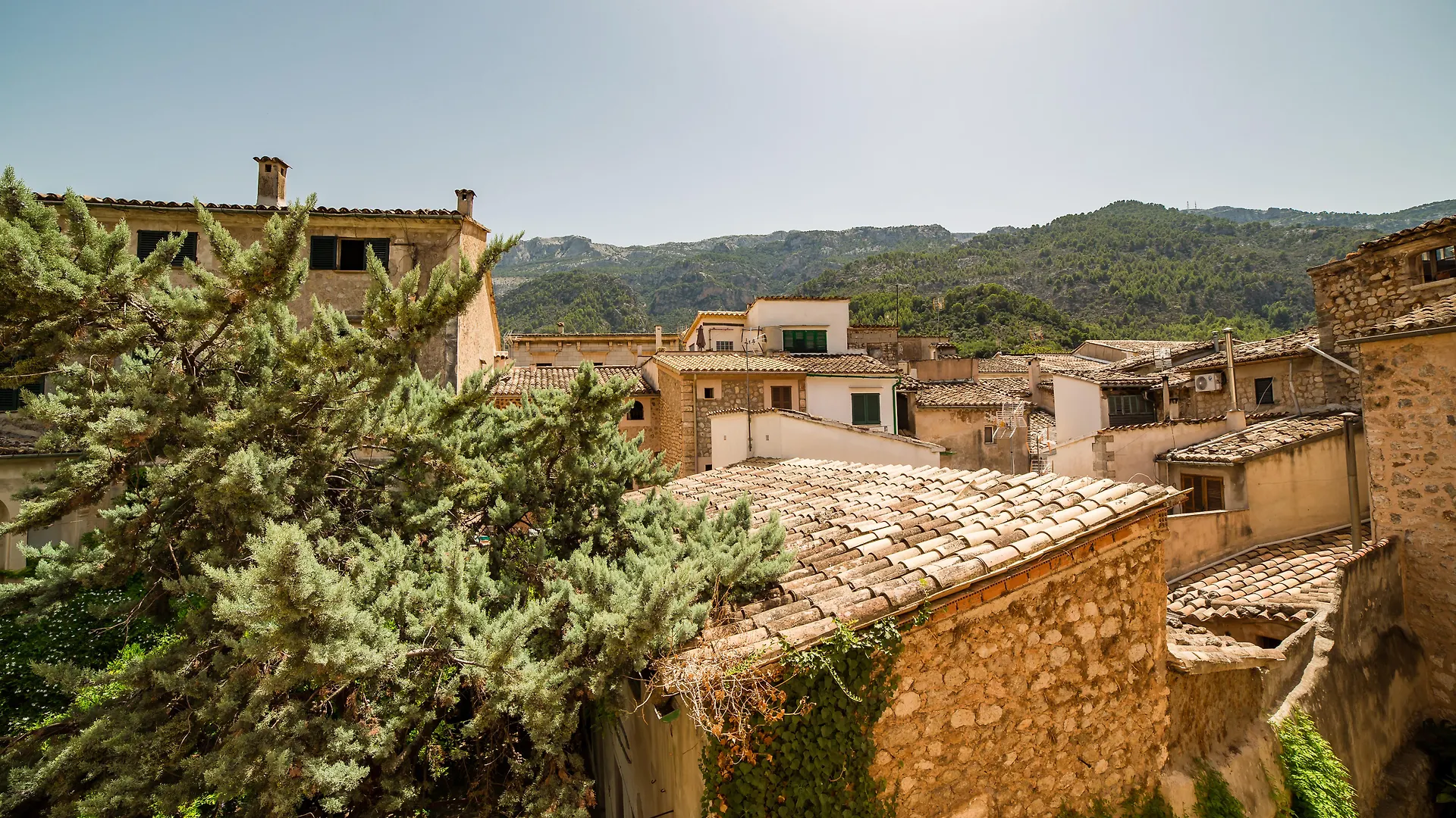 Hotel Ca'L Bisbe Soller Spain