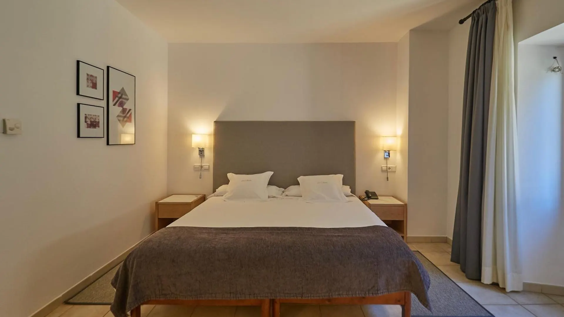 Hotel Ca'L Bisbe Soller 4*,  Spain